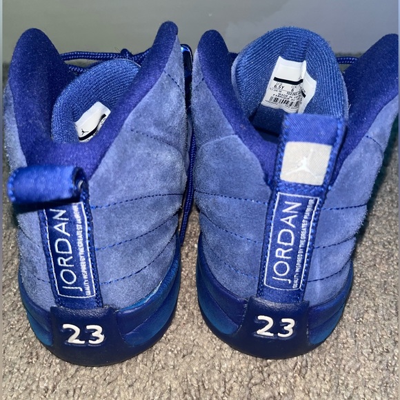 Air Jordan 12 Retro Deep Royal - Picture 1 of 5